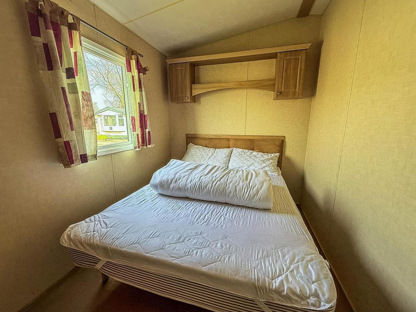 Spacious 8 Berth Caravan At Southview Holiday Park Near Skegness Ref 33018Ml 외부 사진
